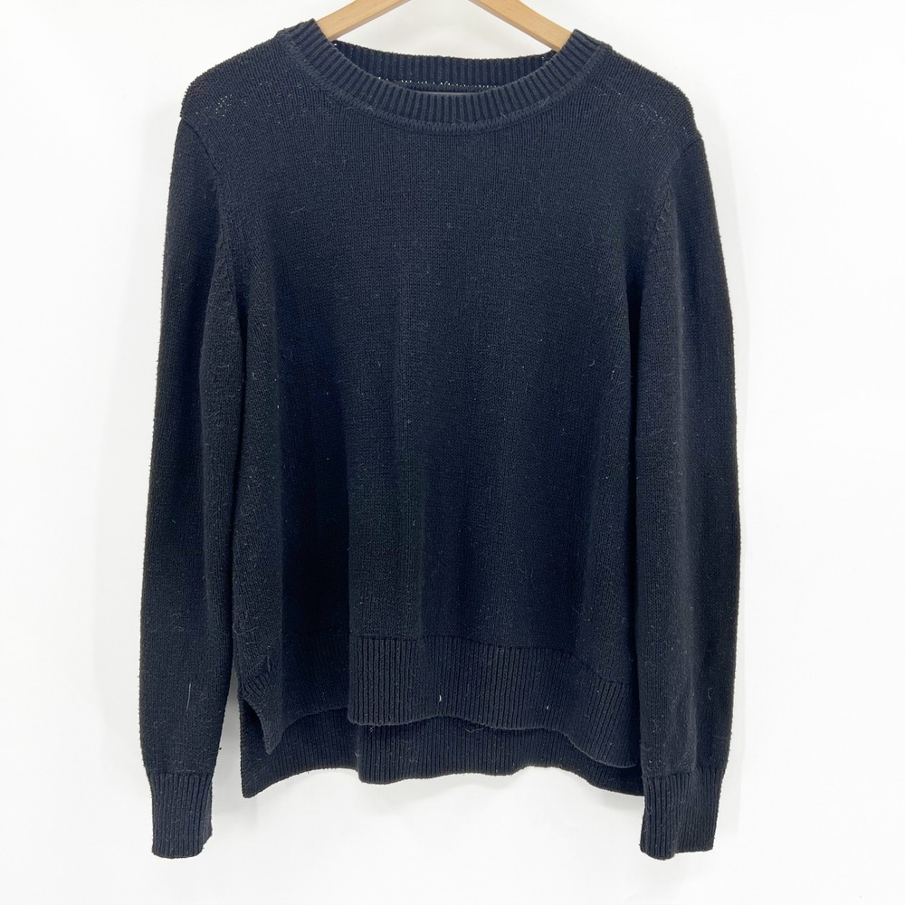 Banana Republic Black Crew Neck Long Sleeve Knit Sweater Pullover Size L - Picture 2 of 5